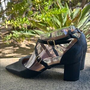 Size 39 | Zilian Portugal | Navy Faux Snakeskin Heels — Elegant Statement Pumps